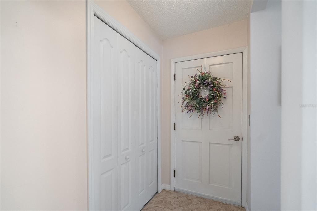 Active With Contract: $245,000 (2 beds, 2 baths, 1480 Square Feet)