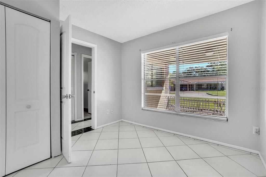 待售: $350,000 (3 贝兹, 2 浴室, 1494 平方英尺)