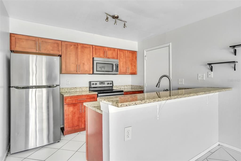 待售: $350,000 (3 贝兹, 2 浴室, 1494 平方英尺)