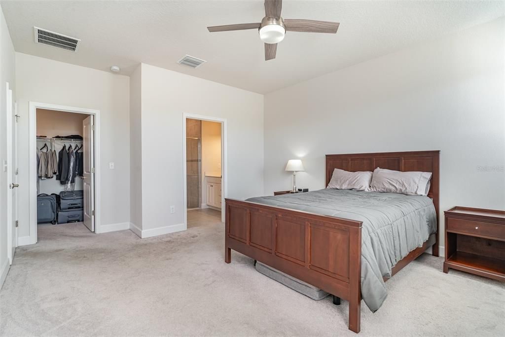 For Sale: $399,000 (3 beds, 2 baths, 1818 Square Feet)