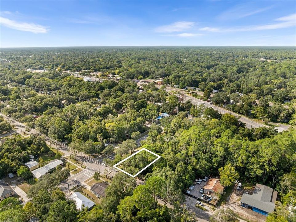 待售: $299,999 (0.17 acres)