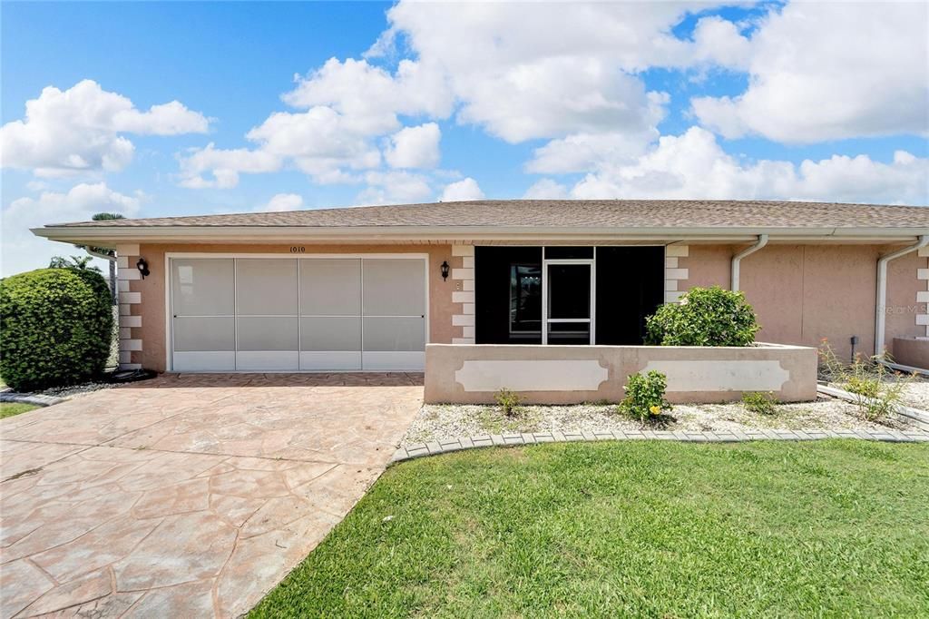 出租: $2,100 (2 贝兹, 2 浴室, 1620 平方英尺)