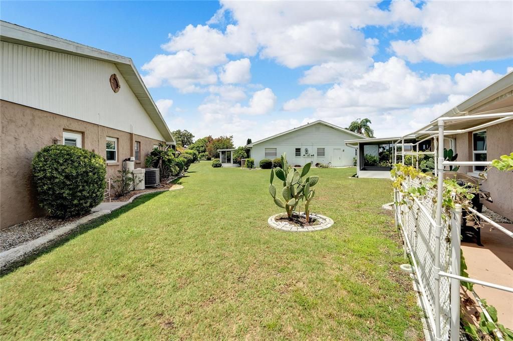 出租: $2,100 (2 贝兹, 2 浴室, 1620 平方英尺)