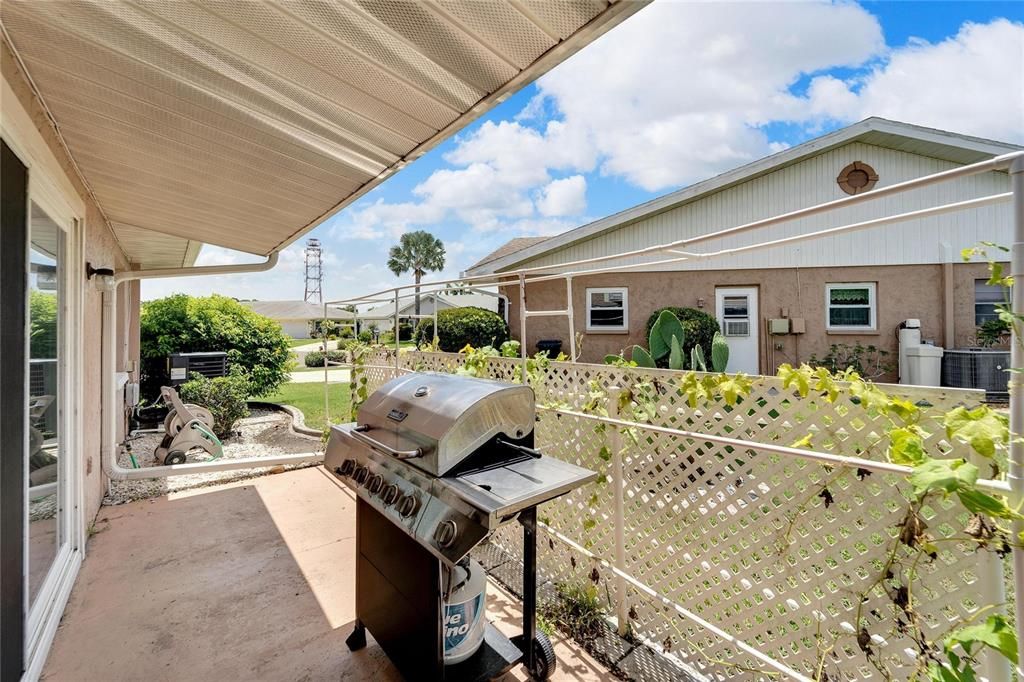 出租: $2,100 (2 贝兹, 2 浴室, 1620 平方英尺)