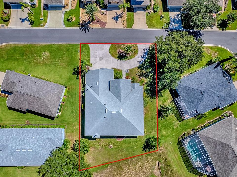 Activo con contrato: $445,000 (3 camas, 2 baños, 2866 Pies cuadrados)