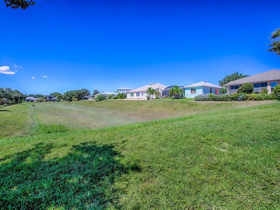 Activo con contrato: $445,000 (3 camas, 2 baños, 2866 Pies cuadrados)