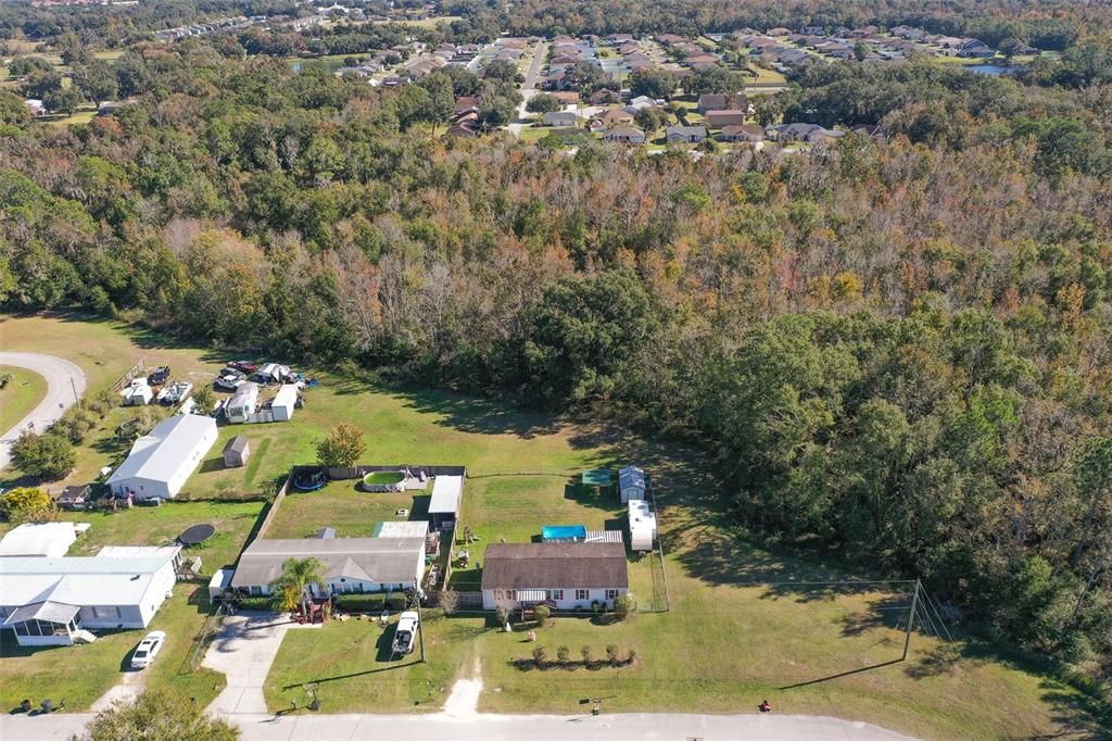 Active With Contract: $209,990 (3 beds, 2 baths, 1404 Square Feet)