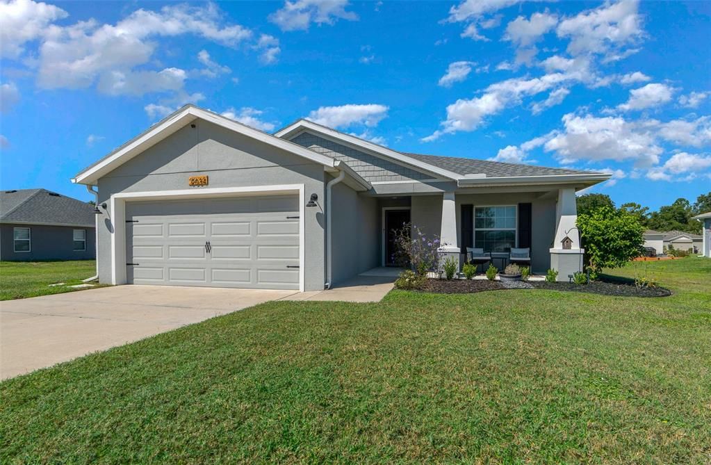 最近售出: $289,900 (3 贝兹, 2 浴室, 1557 平方英尺)