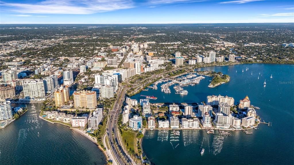 На продажу: $4,550,000 (3 спален, 3 ванн, 3248 Квадратных фут)