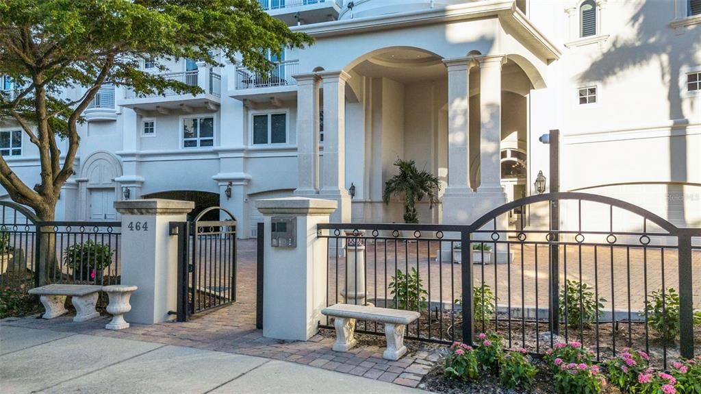 На продажу: $4,550,000 (3 спален, 3 ванн, 3248 Квадратных фут)