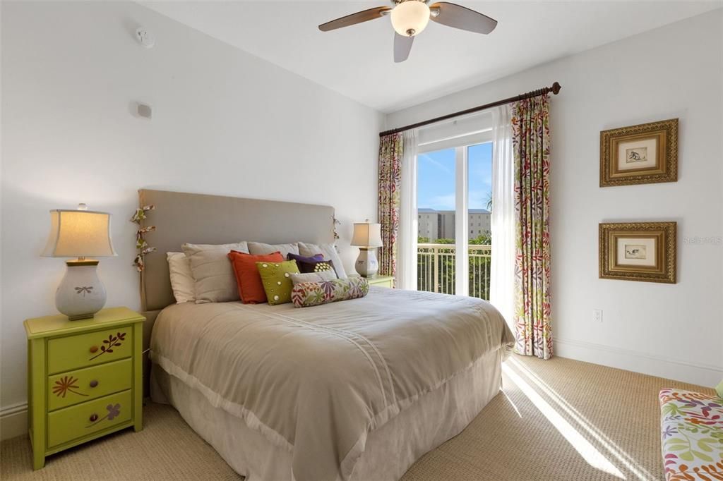 На продажу: $4,550,000 (3 спален, 3 ванн, 3248 Квадратных фут)