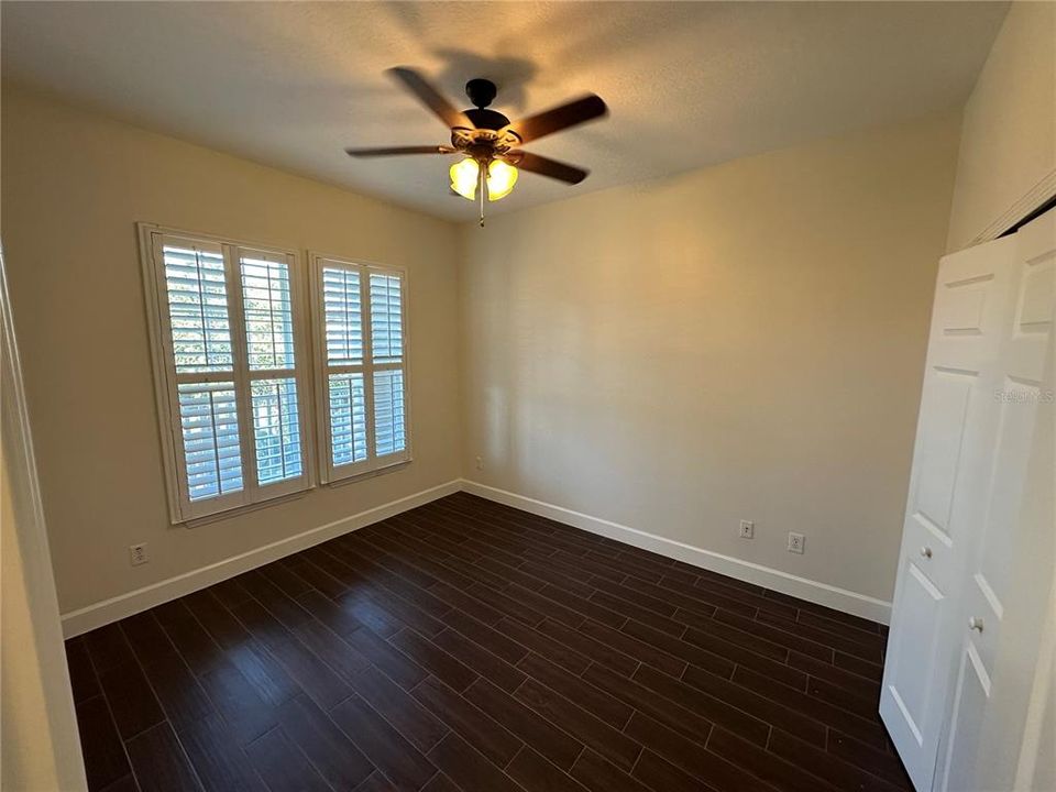 出租: $3,000 (3 贝兹, 2 浴室, 1603 平方英尺)