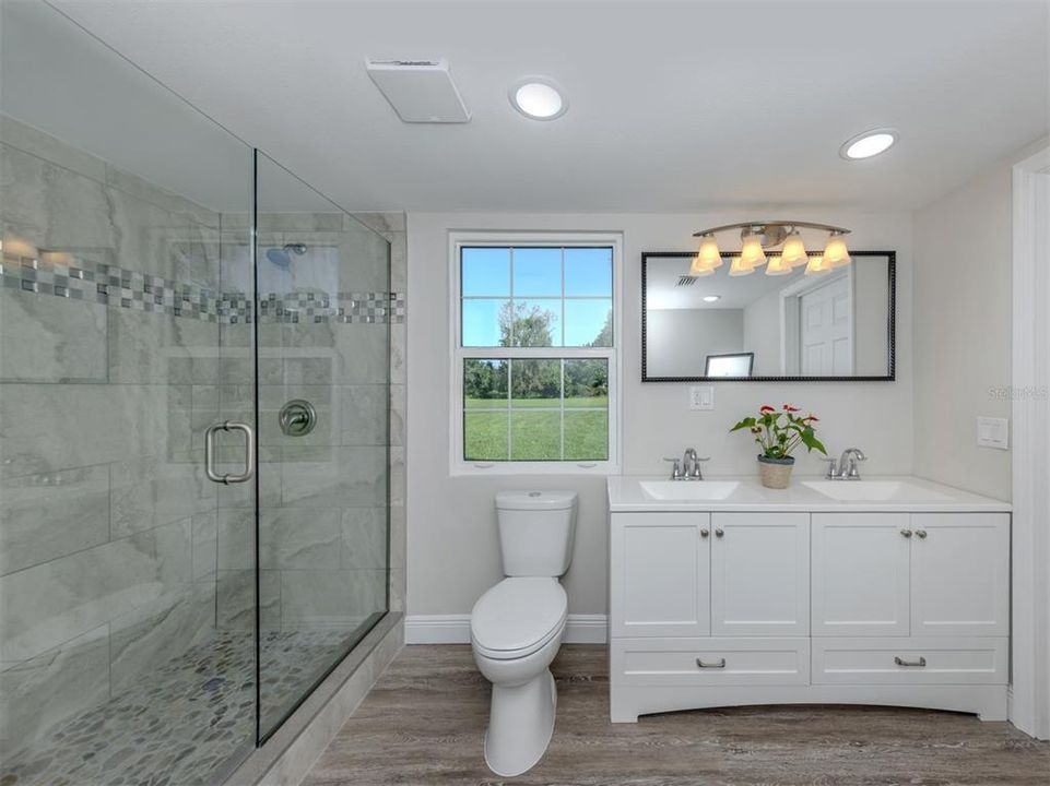 待售: $949,900 (4 贝兹, 4 浴室, 2656 平方英尺)