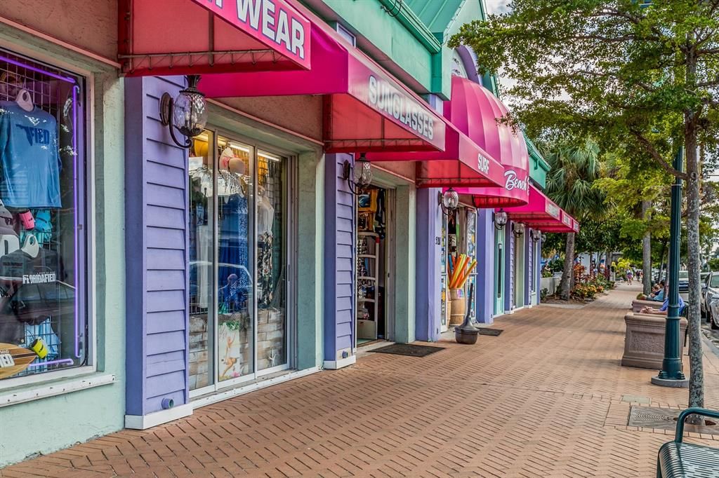 待售: $949,900 (4 贝兹, 4 浴室, 2656 平方英尺)