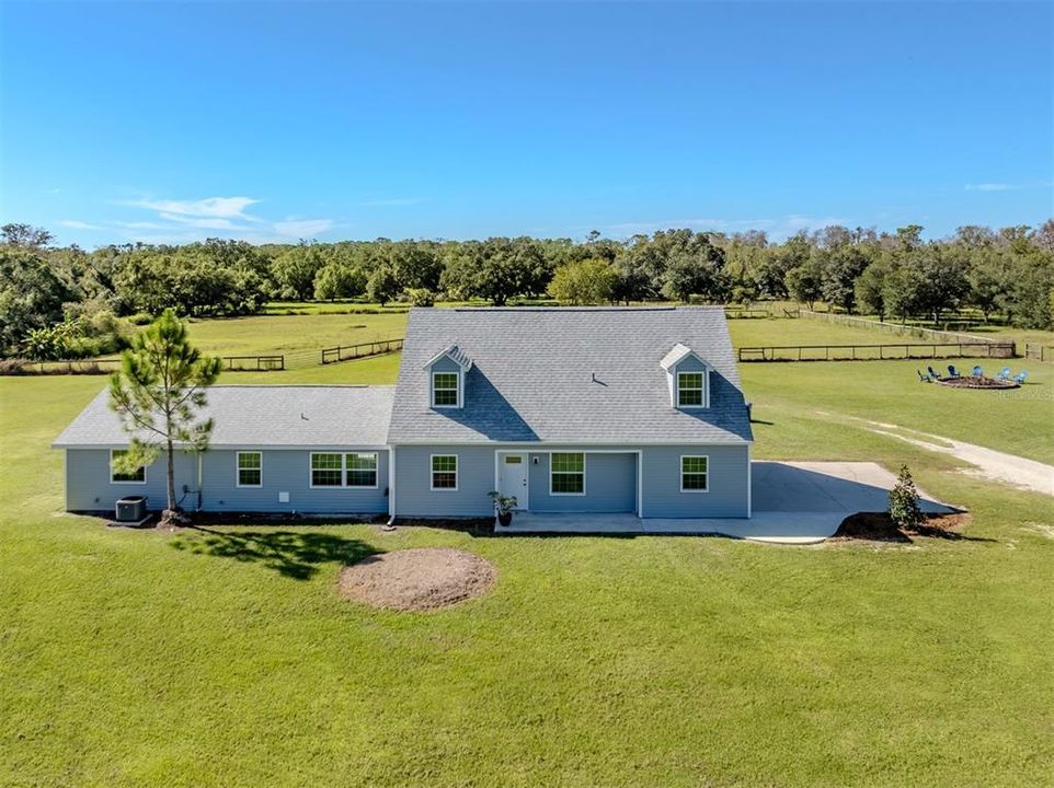 待售: $949,900 (4 贝兹, 4 浴室, 2656 平方英尺)