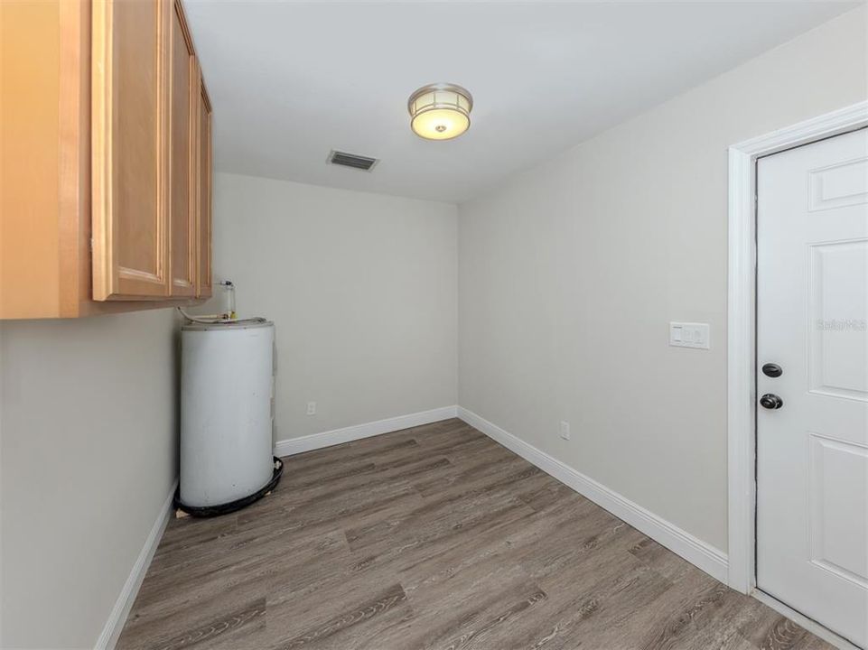 待售: $949,900 (4 贝兹, 4 浴室, 2656 平方英尺)