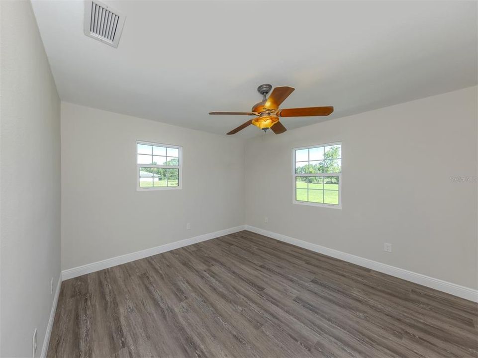 待售: $949,900 (4 贝兹, 4 浴室, 2656 平方英尺)