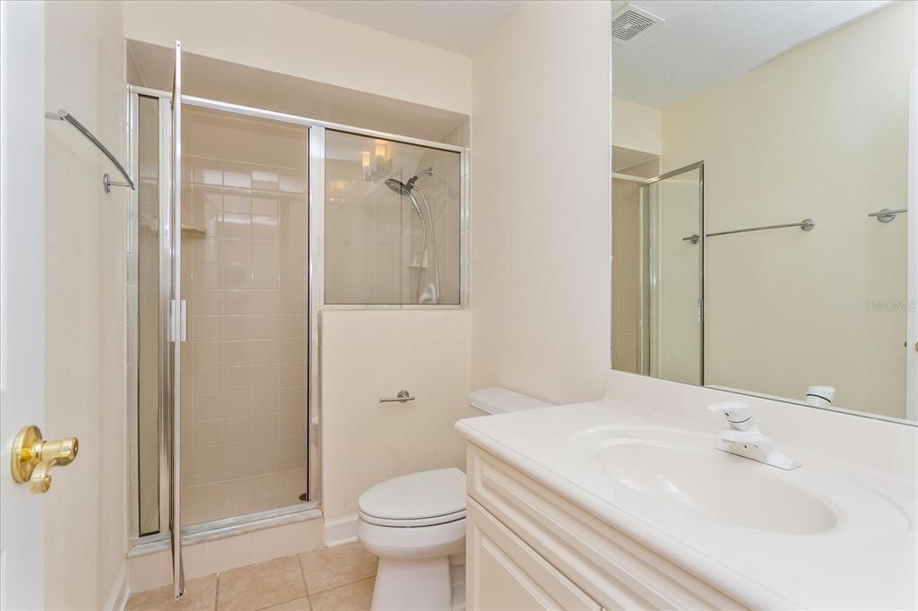 For Rent: $4,695 (5 beds, 4 baths, 3390 Square Feet)