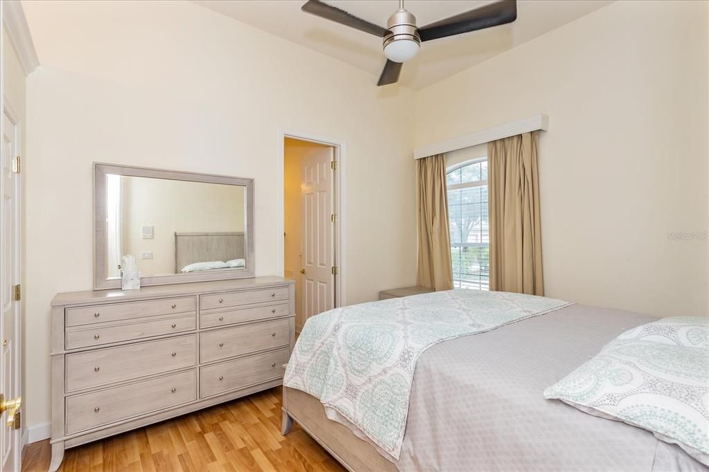 For Rent: $4,695 (5 beds, 4 baths, 3390 Square Feet)