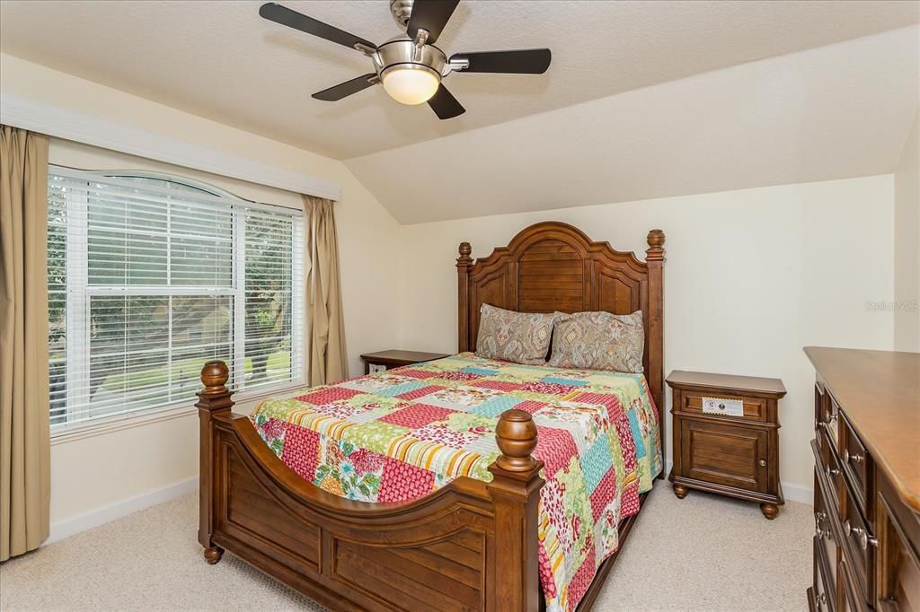 For Rent: $4,695 (5 beds, 4 baths, 3390 Square Feet)