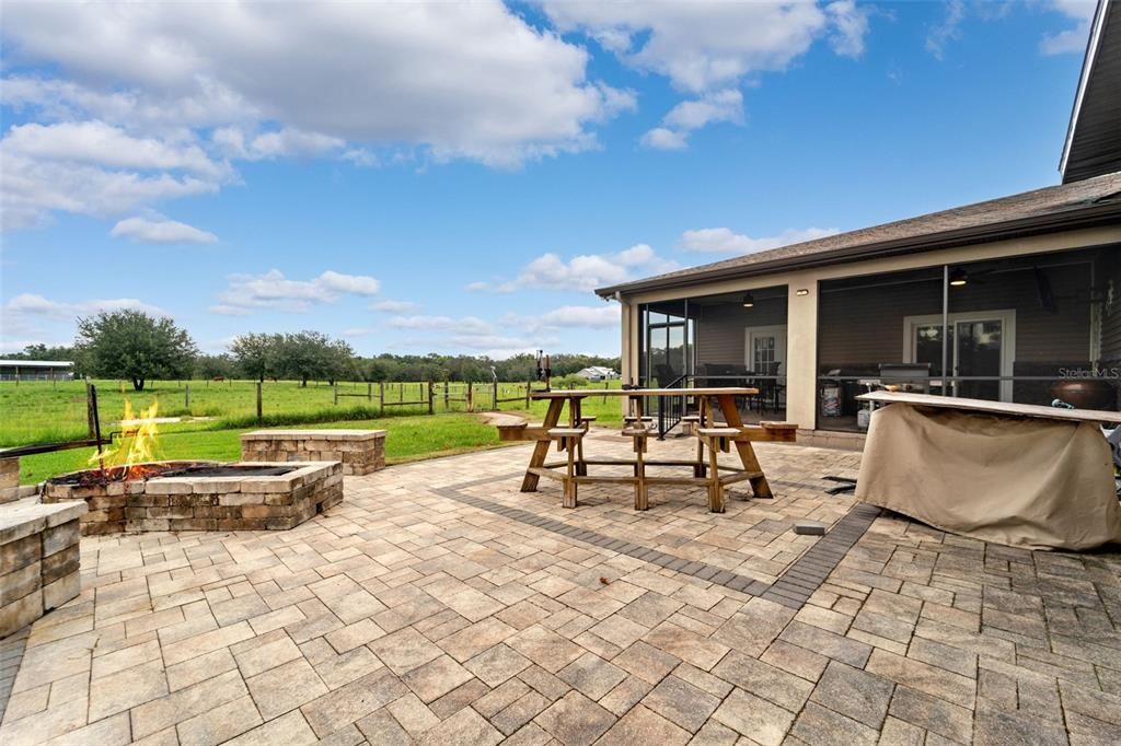 待售: $775,000 (4 贝兹, 4 浴室, 3474 平方英尺)