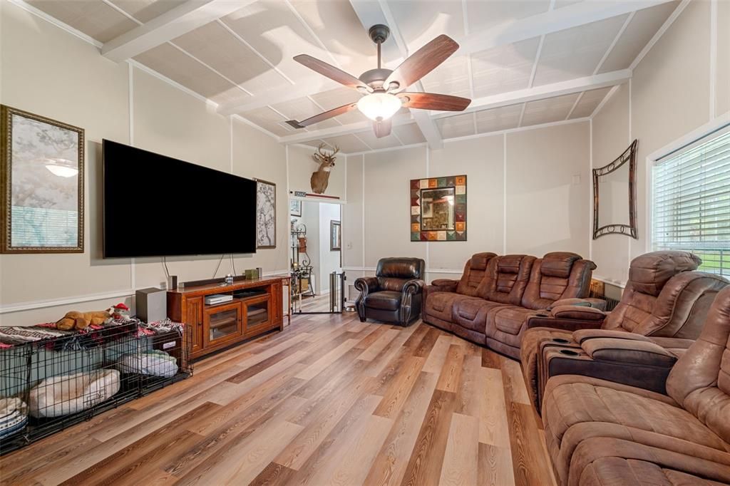 待售: $775,000 (4 贝兹, 4 浴室, 3474 平方英尺)