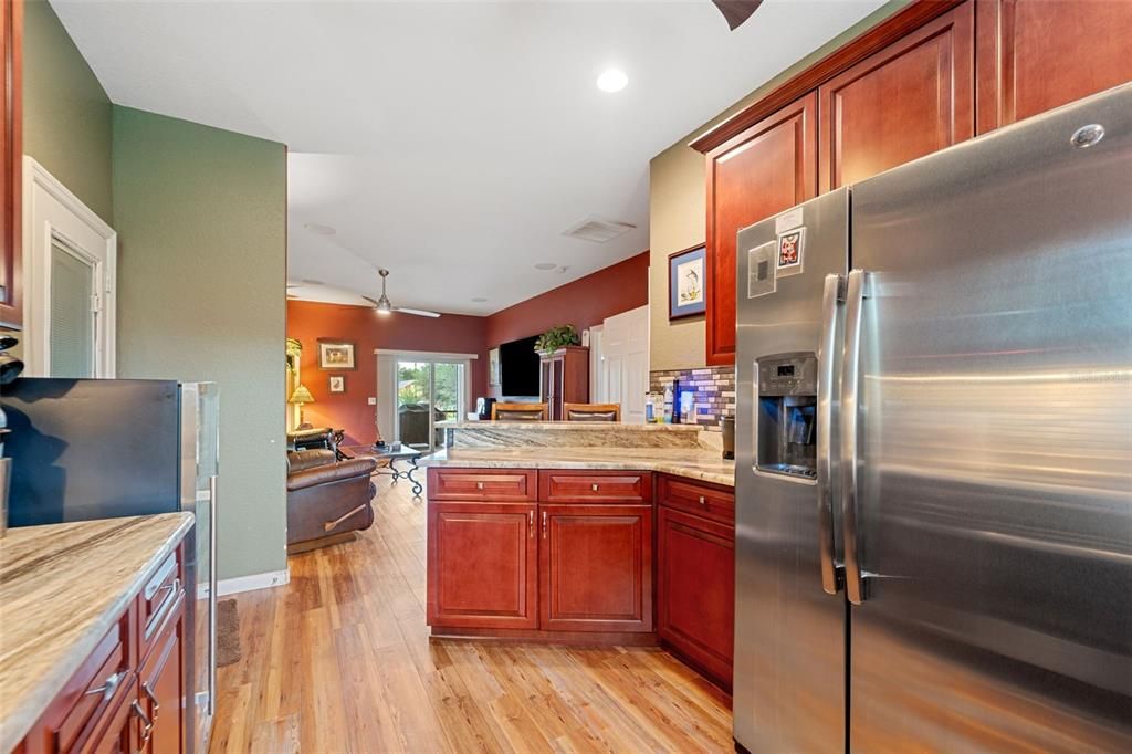 待售: $775,000 (4 贝兹, 4 浴室, 3474 平方英尺)