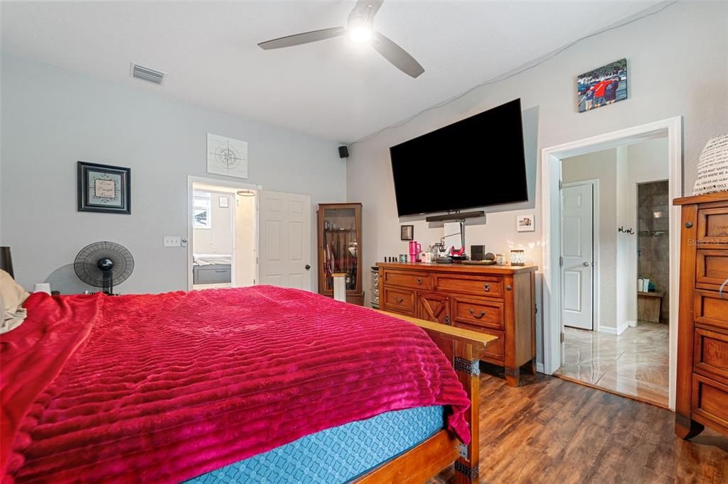 待售: $775,000 (4 贝兹, 4 浴室, 3474 平方英尺)