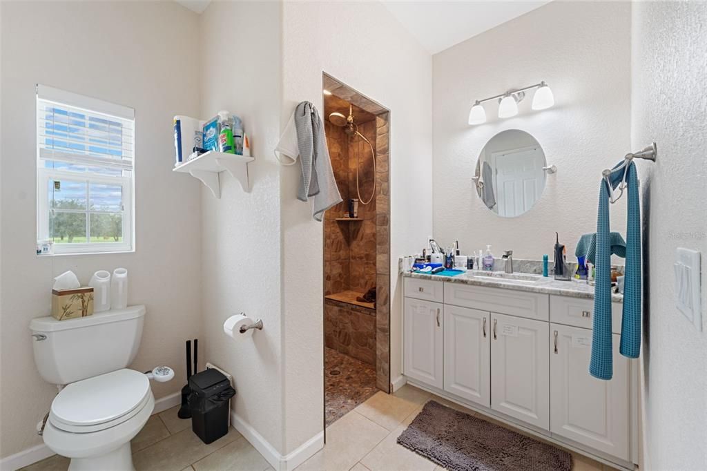 待售: $775,000 (4 贝兹, 4 浴室, 3474 平方英尺)