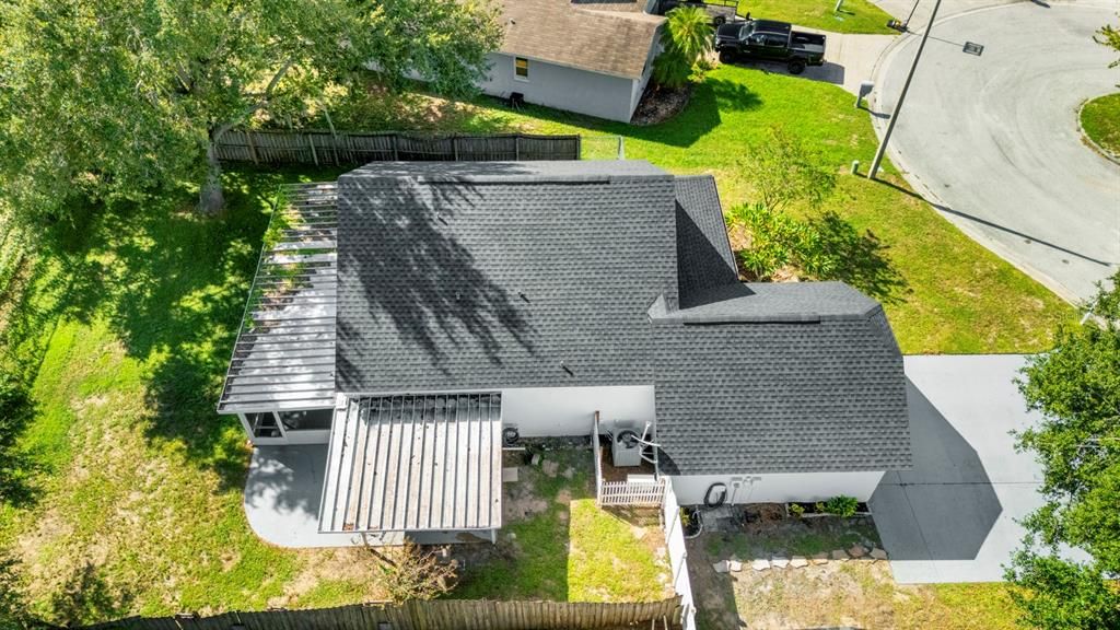 Active With Contract: $274,900 (3 beds, 2 baths, 1472 Square Feet)