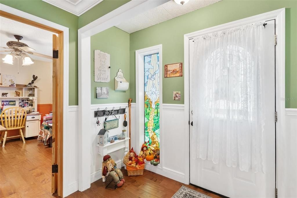 На продажу: $424,900 (3 спален, 2 ванн, 1650 Квадратных фут)