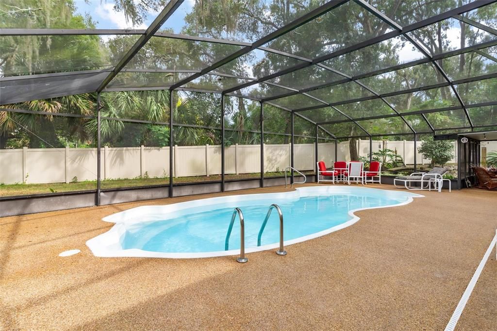 На продажу: $424,900 (3 спален, 2 ванн, 1650 Квадратных фут)