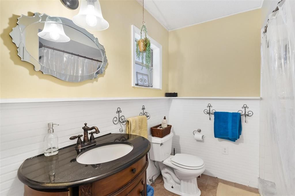 На продажу: $424,900 (3 спален, 2 ванн, 1650 Квадратных фут)