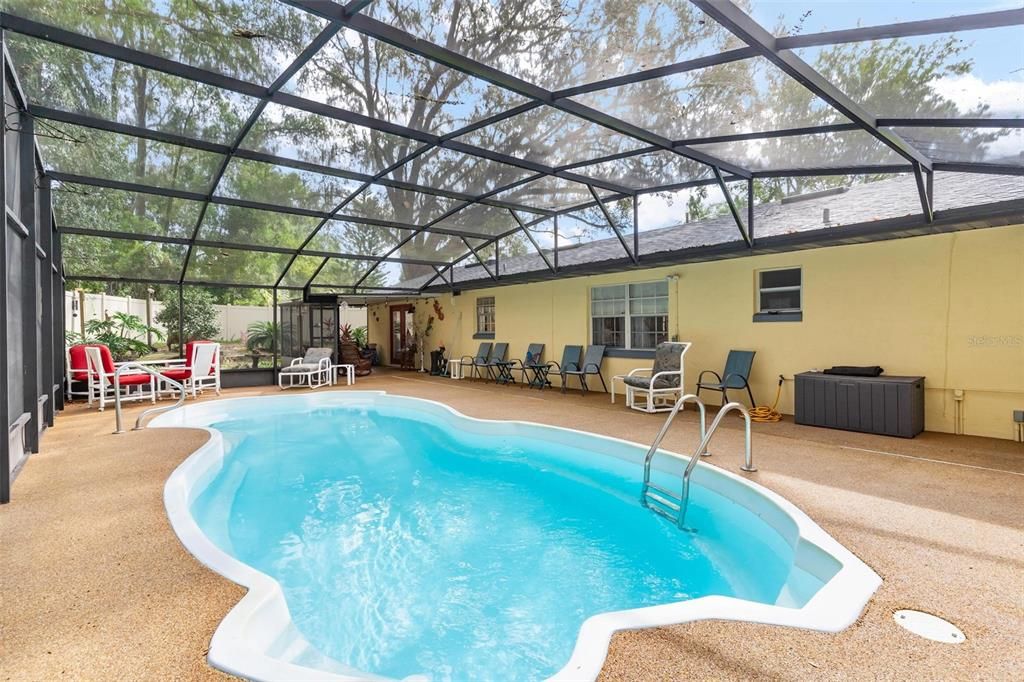 На продажу: $424,900 (3 спален, 2 ванн, 1650 Квадратных фут)