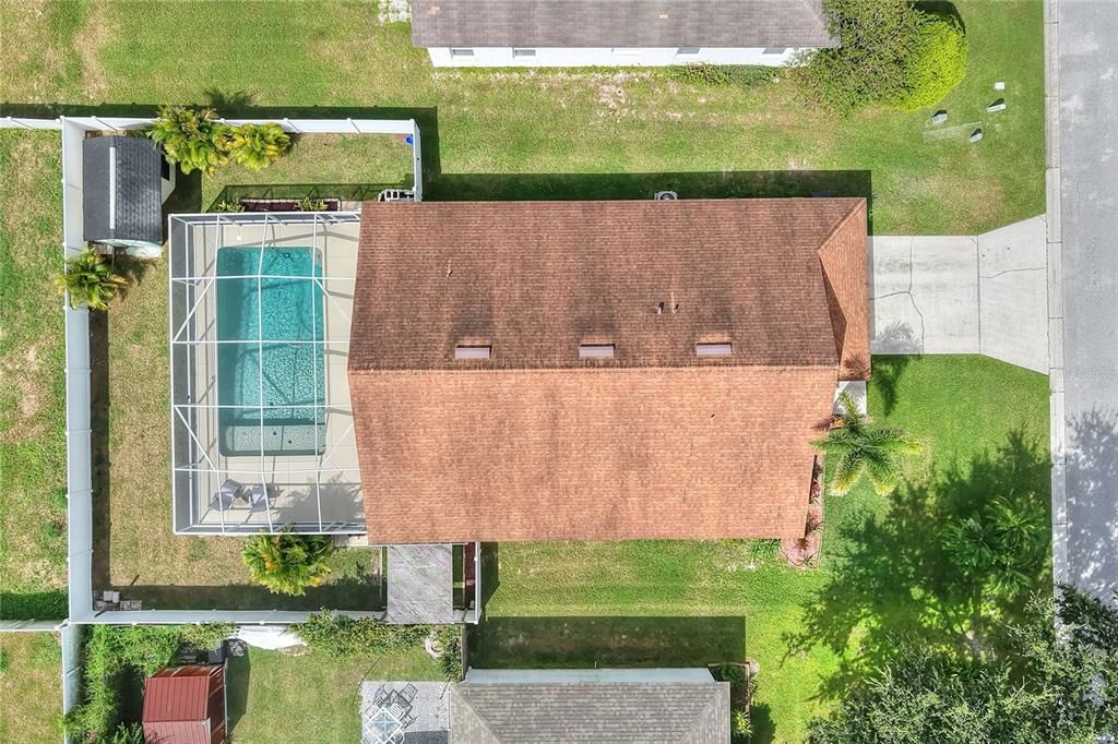 Active With Contract: $367,500 (3 beds, 2 baths, 1688 Square Feet)