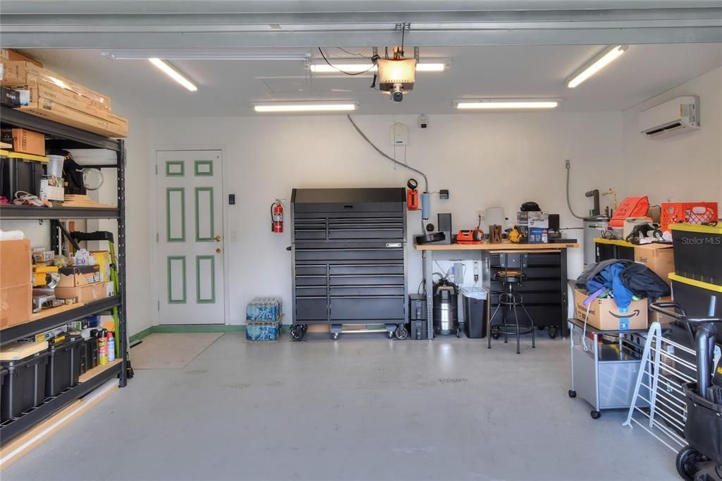 Active With Contract: $367,500 (3 beds, 2 baths, 1688 Square Feet)