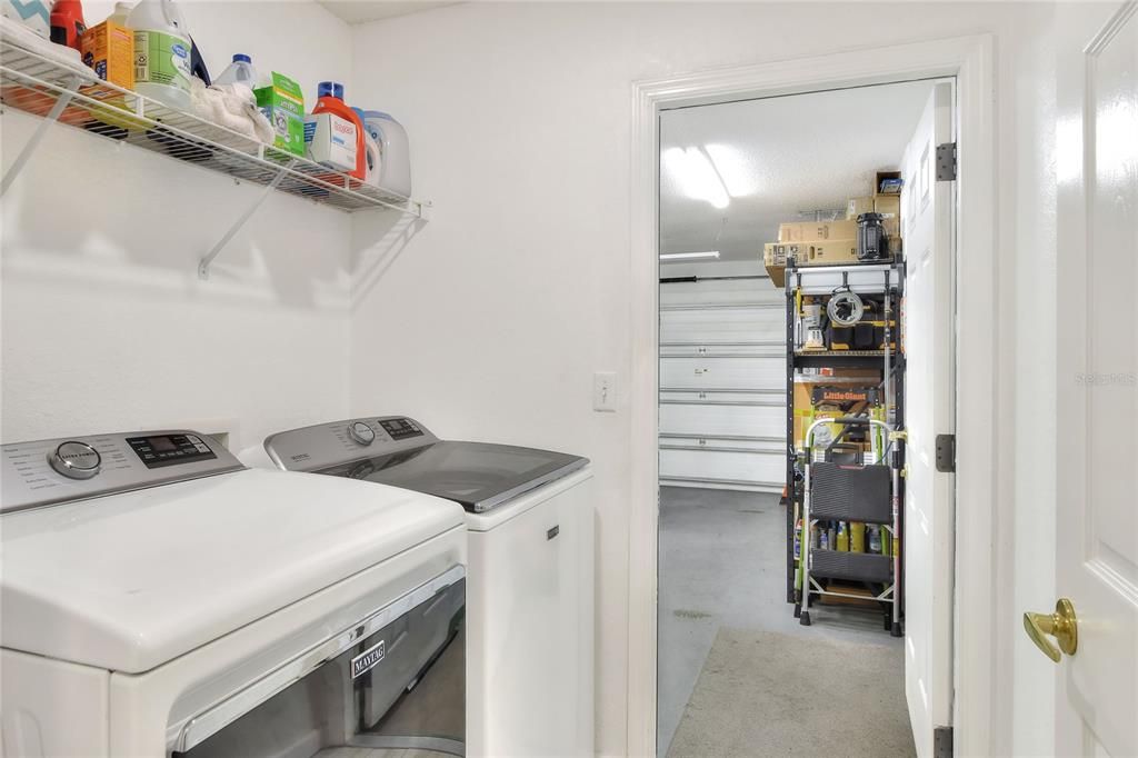 Active With Contract: $367,500 (3 beds, 2 baths, 1688 Square Feet)