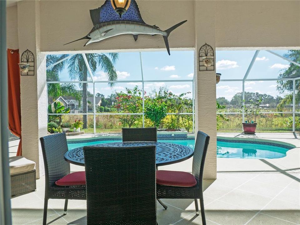 For Sale: $569,000 (4 beds, 2 baths, 2066 Square Feet)