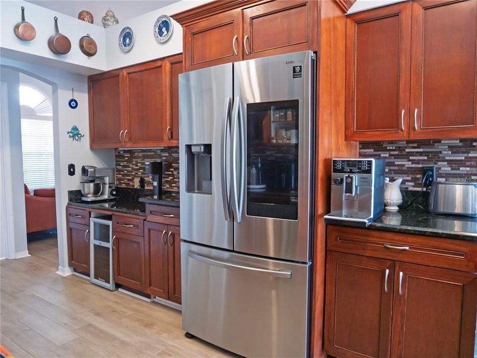 For Sale: $569,000 (4 beds, 2 baths, 2066 Square Feet)