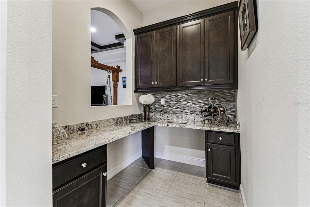 待售: $1,075,000 (4 贝兹, 3 浴室, 3353 平方英尺)