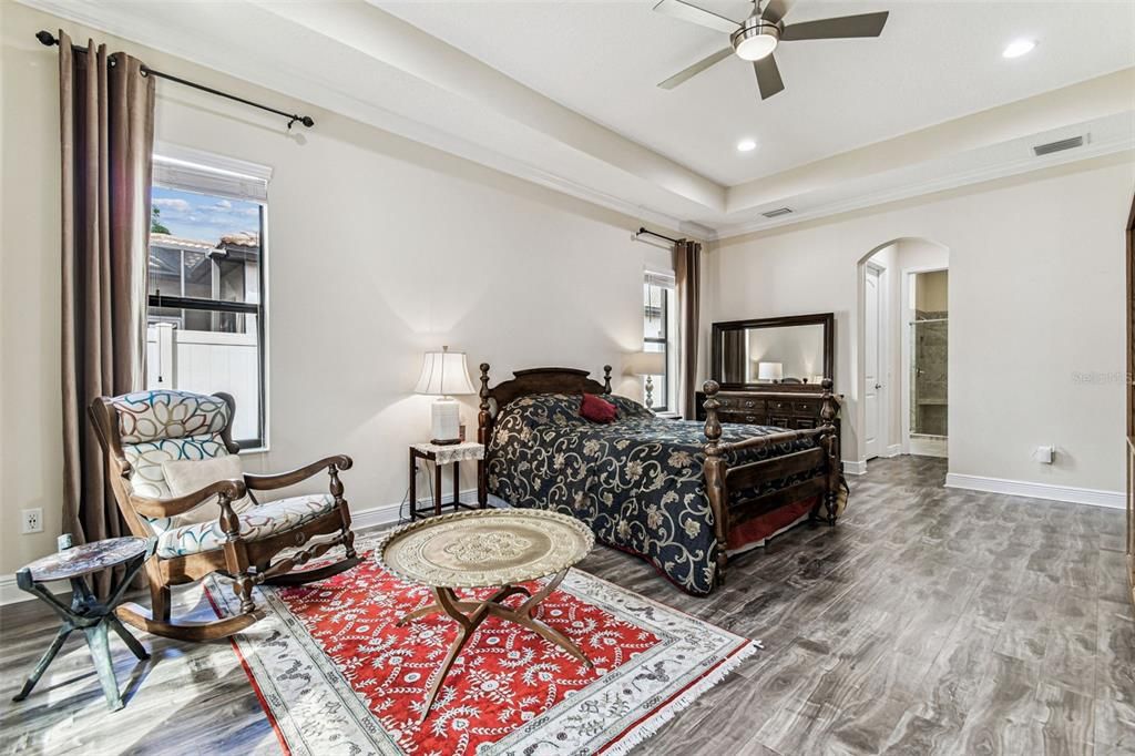 待售: $1,075,000 (4 贝兹, 3 浴室, 3353 平方英尺)