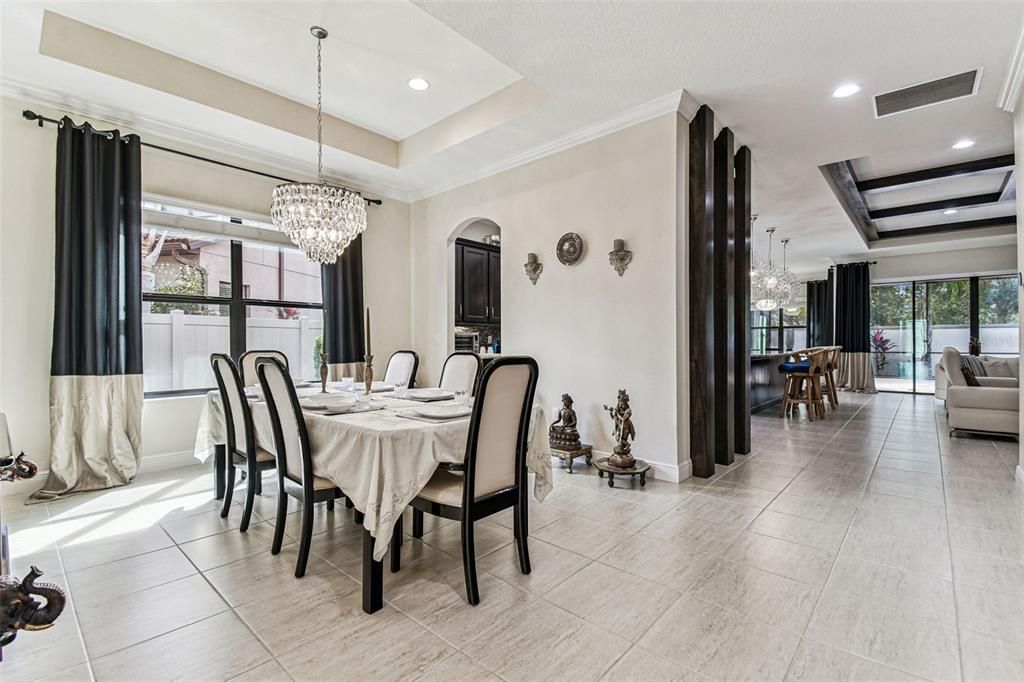 待售: $1,075,000 (4 贝兹, 3 浴室, 3353 平方英尺)