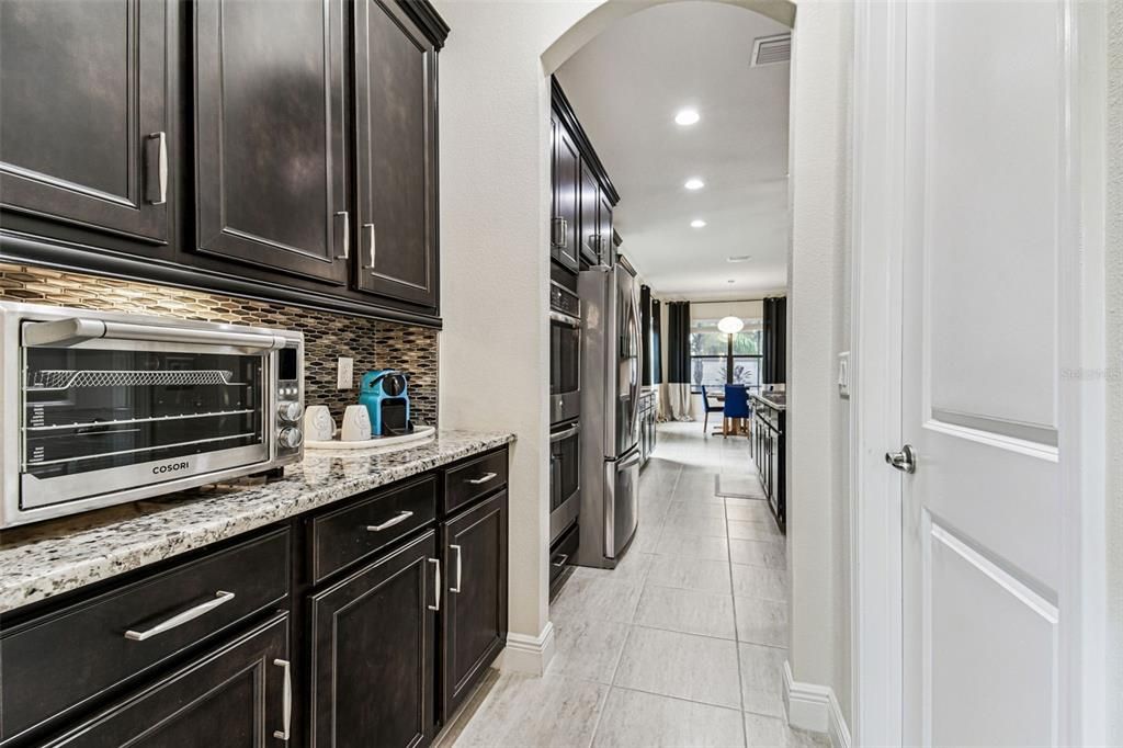 待售: $1,075,000 (4 贝兹, 3 浴室, 3353 平方英尺)