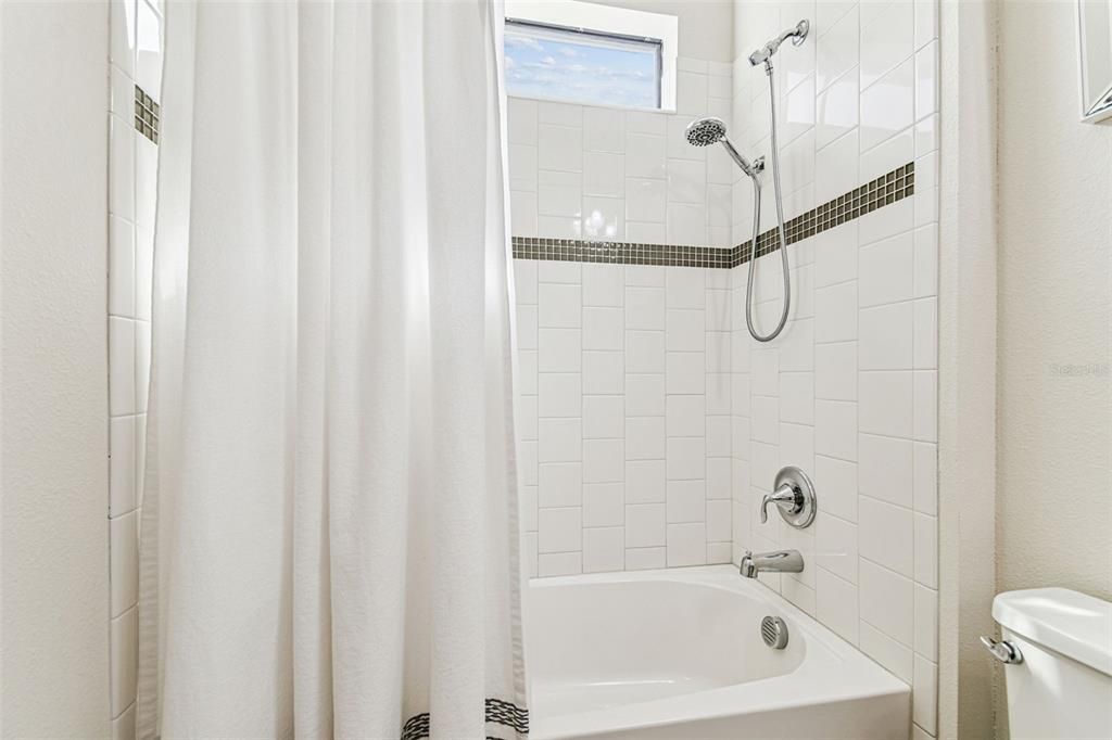 待售: $1,075,000 (4 贝兹, 3 浴室, 3353 平方英尺)