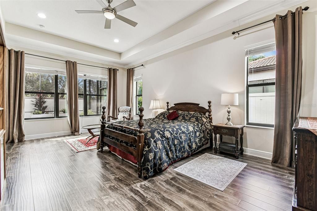 待售: $1,075,000 (4 贝兹, 3 浴室, 3353 平方英尺)