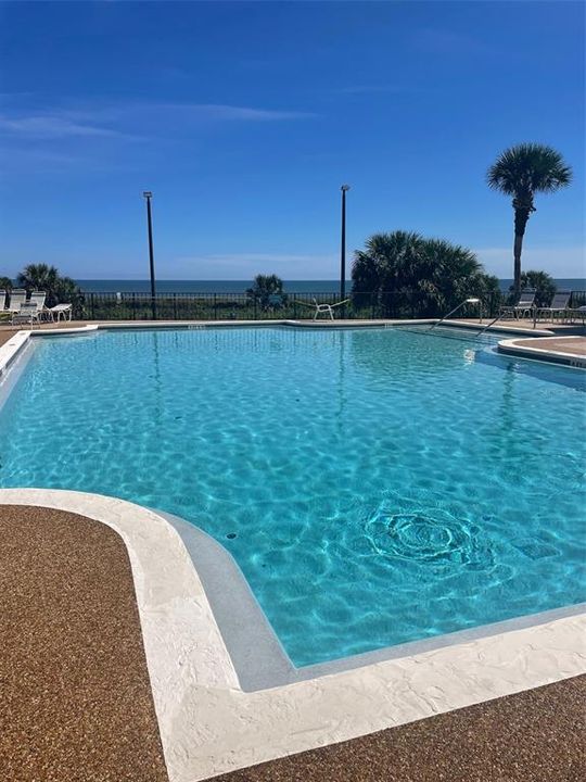 待售: $149,000 (0.22 acres)