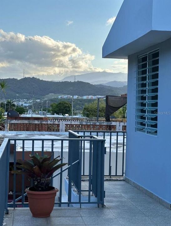 For Sale: $395,000 (5 beds, 0 baths, 1804 Square Feet)