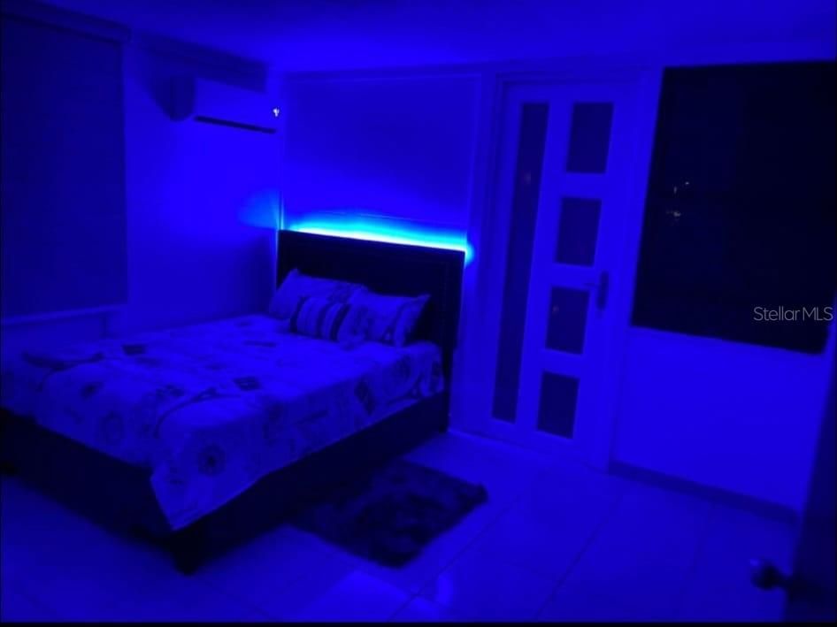 For Sale: $395,000 (5 beds, 0 baths, 1804 Square Feet)