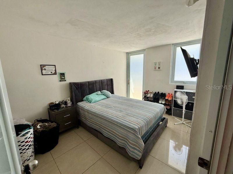 For Sale: $395,000 (5 beds, 0 baths, 1804 Square Feet)