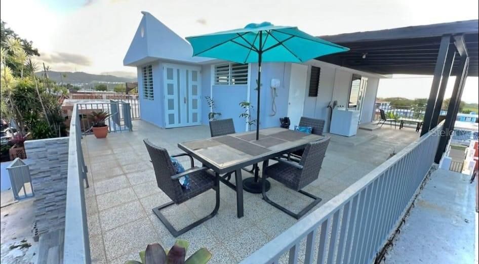 For Sale: $395,000 (5 beds, 0 baths, 1804 Square Feet)